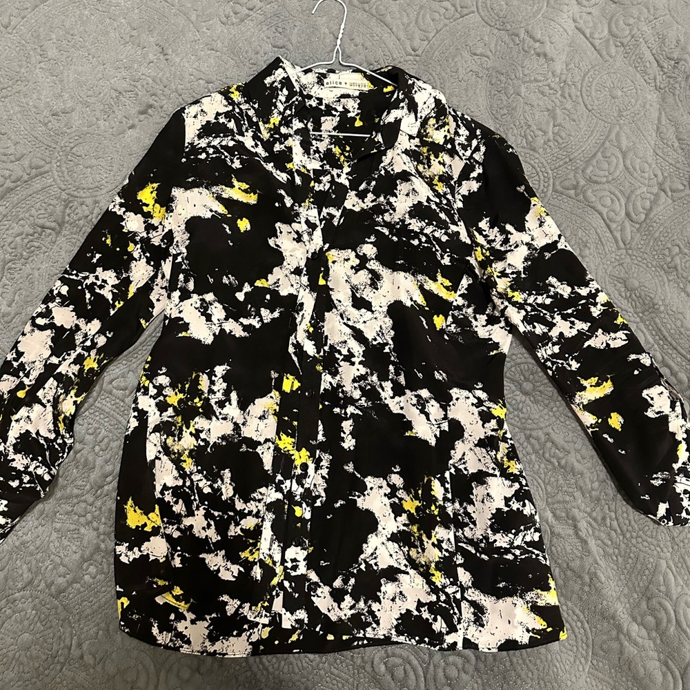 Size small - Picture 7 of 10
